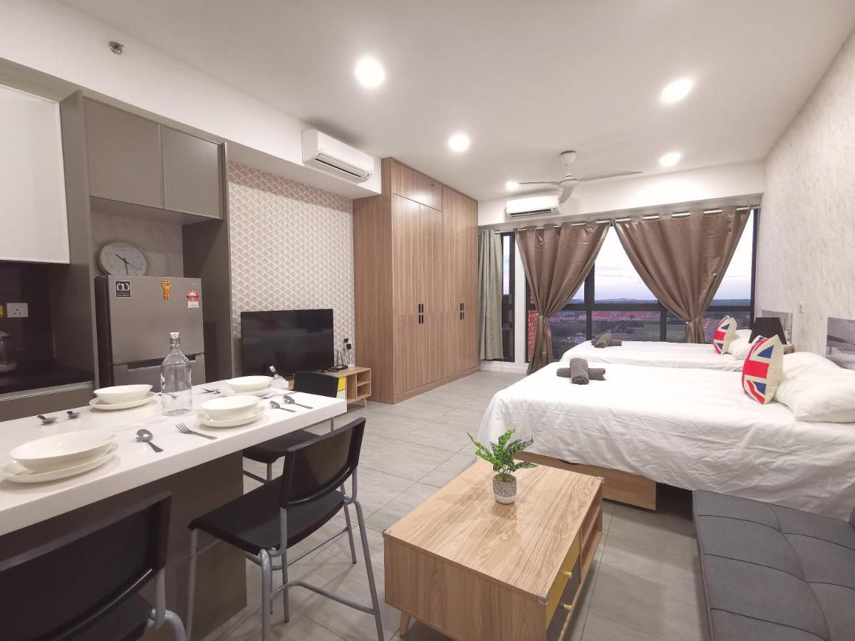 Bell Suite - The Premium Suite @ セパン エクステリア 写真